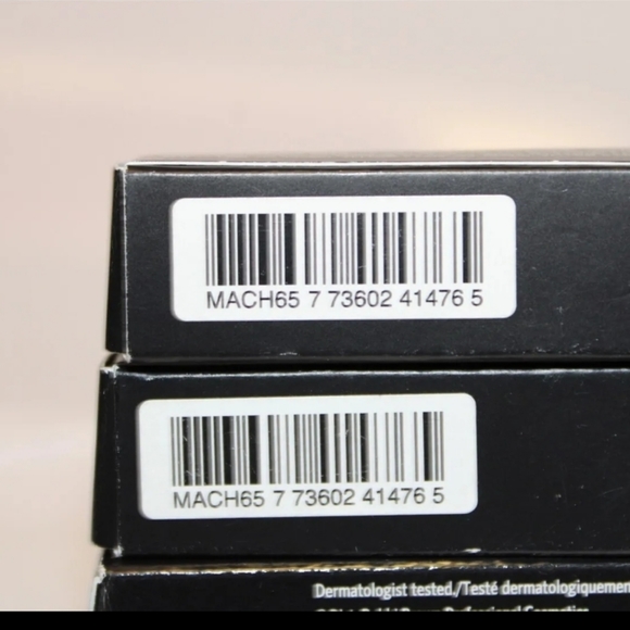 1 Bobbi Brown. CRUSHED oil infused lip gloss Brand new - Picture 9 of 11